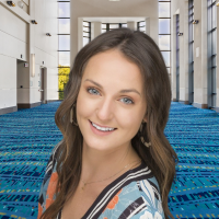 Headshot of Rebecca Loftus